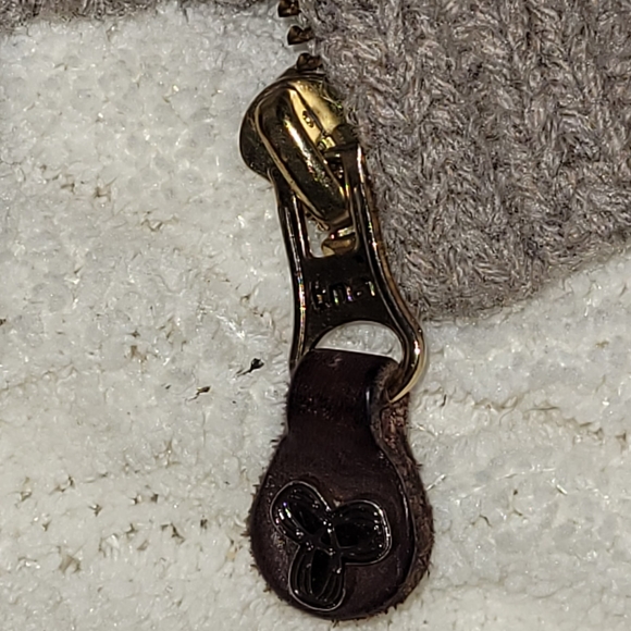 TNA Sweater (Small) - Picture 4 of 7